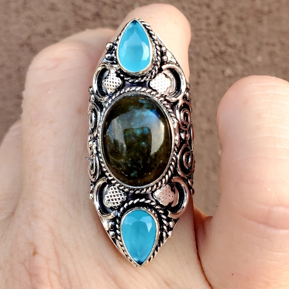 New Labradorite & Chalcedony 925 Silver Statement Ring. - Picture 2 of 15